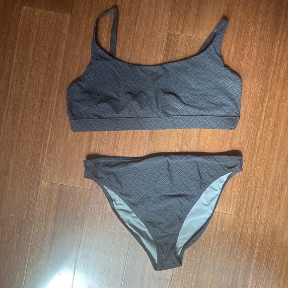 FENDI x SKIMS Black Logo Scoop Bralette and Bikini Size 2X - Picture 2 of 7